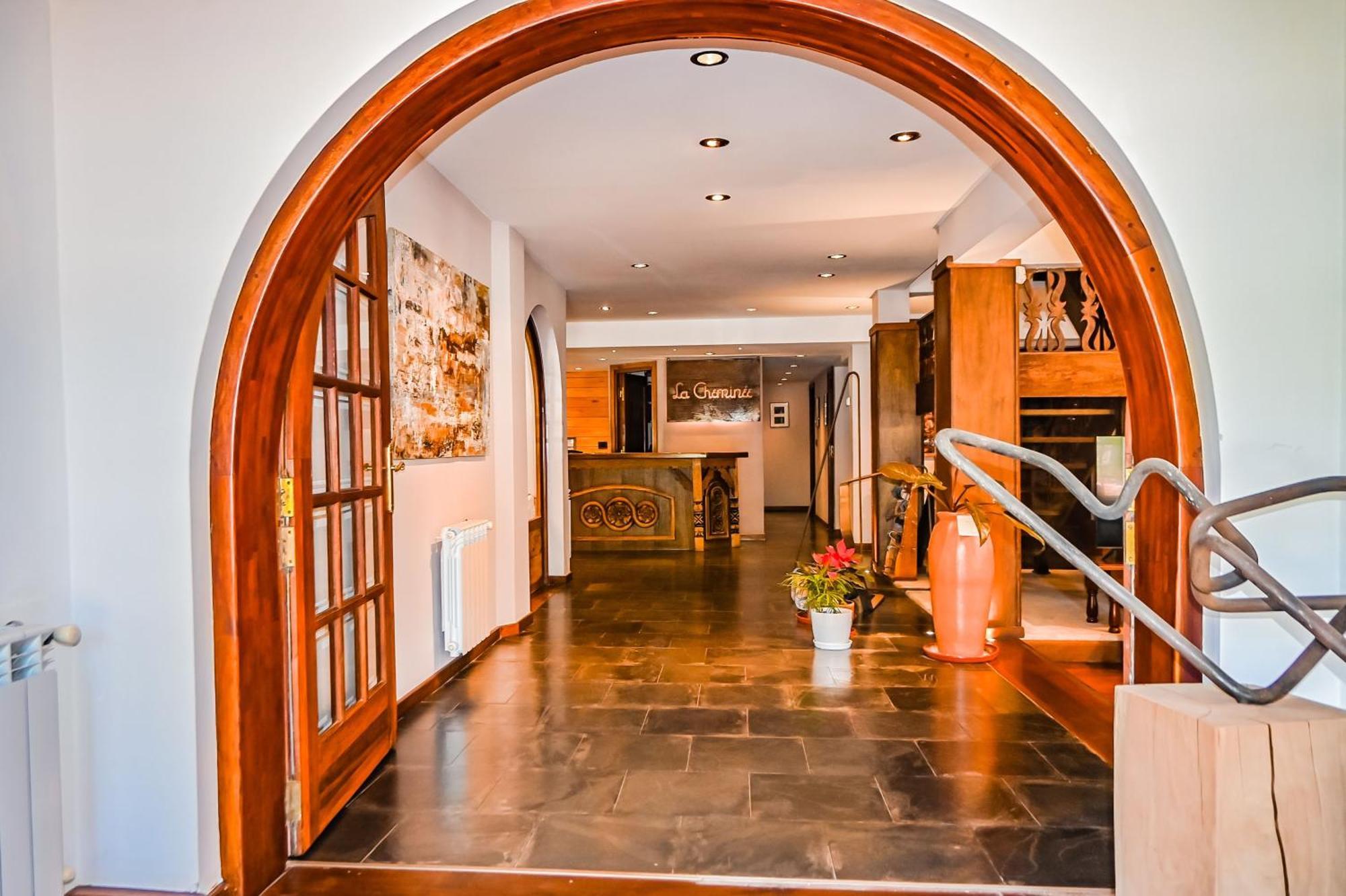 Hotel & Spa La Cheminee Сан-Мартин-де-лос-Андес Экстерьер фото